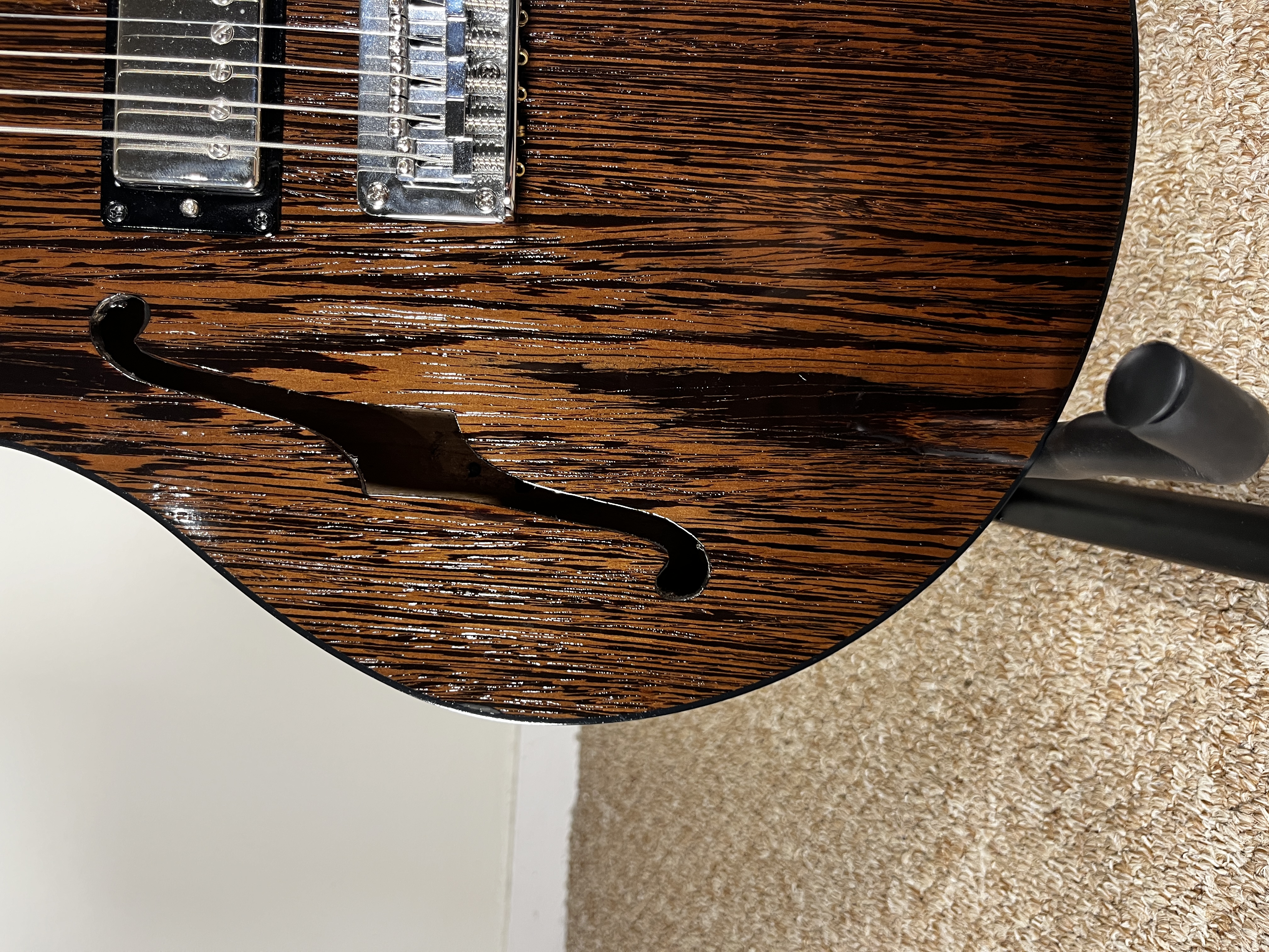 Close-up of guitar body and grain